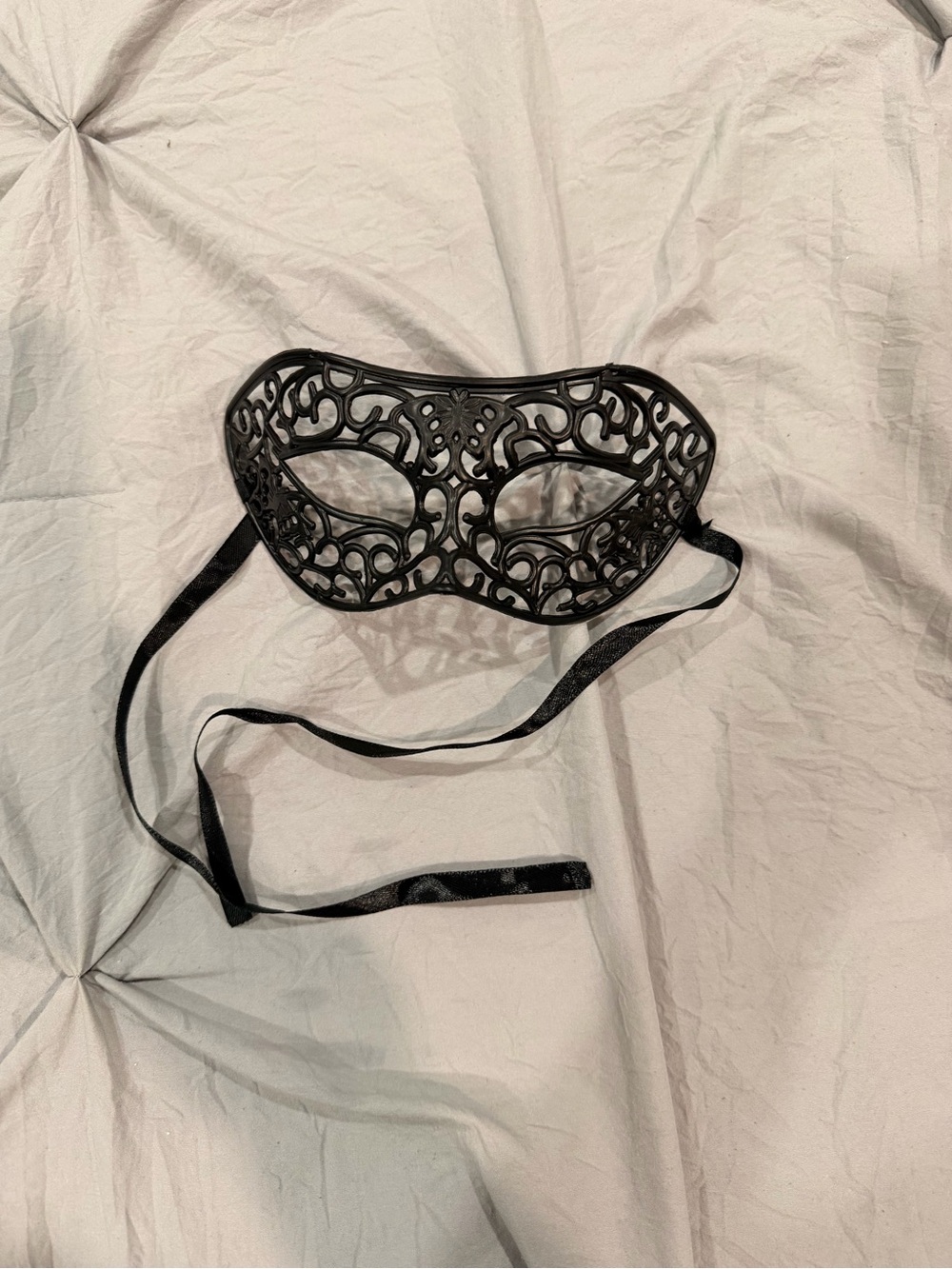 Black Filigree Masquerade Eye Mask - Women Accessories